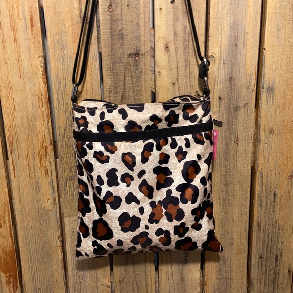 Brighton Shoulder Bag - Picture 7 of 9